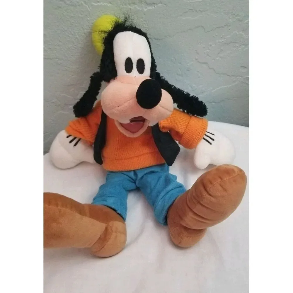 Goofy Disney Parks Plush Mickey & Friends Toy Stuffed Animal 20